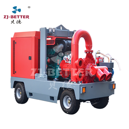 柴油機(jī)移動(dòng)排水泵車